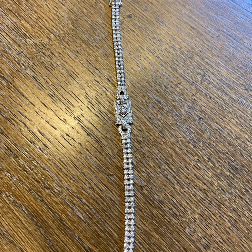 Stunning 1920s Vintage Style Line Bracelet